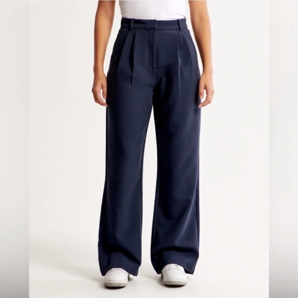 Abercrombie & Fitch Curve Love Sloane Tailored Wide Leg Pant 30Tall/10T Navy NWT - Picture 2 of 7